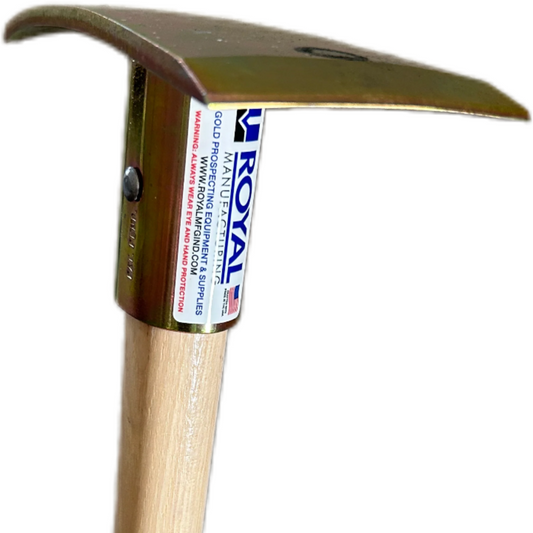 Royal - Pick Axe - 18 Inch w/ Magnet